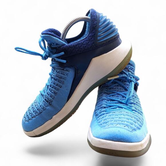 Nike Air Jordan 32 Low Win Like 82 University Blue Youth 5Y AA1257-401 - Picture 3 of 11